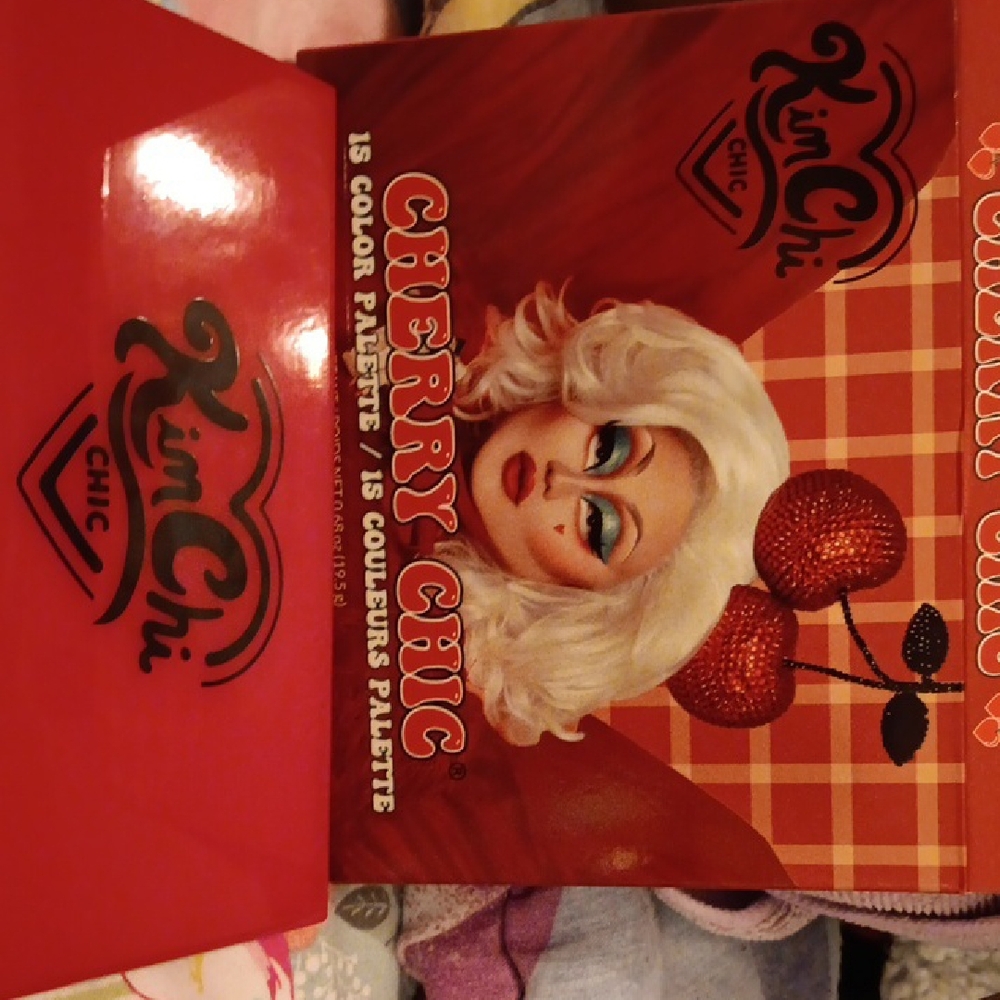 KimChi Chic Cherry Chic Eyeshadow Palette